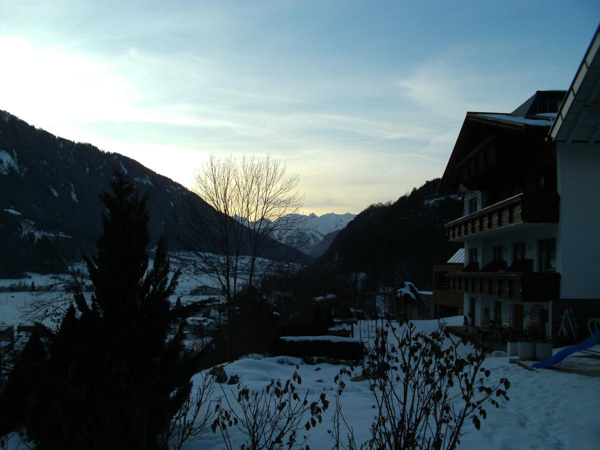 Haus Gerold Hotel Oetz Luaran gambar
